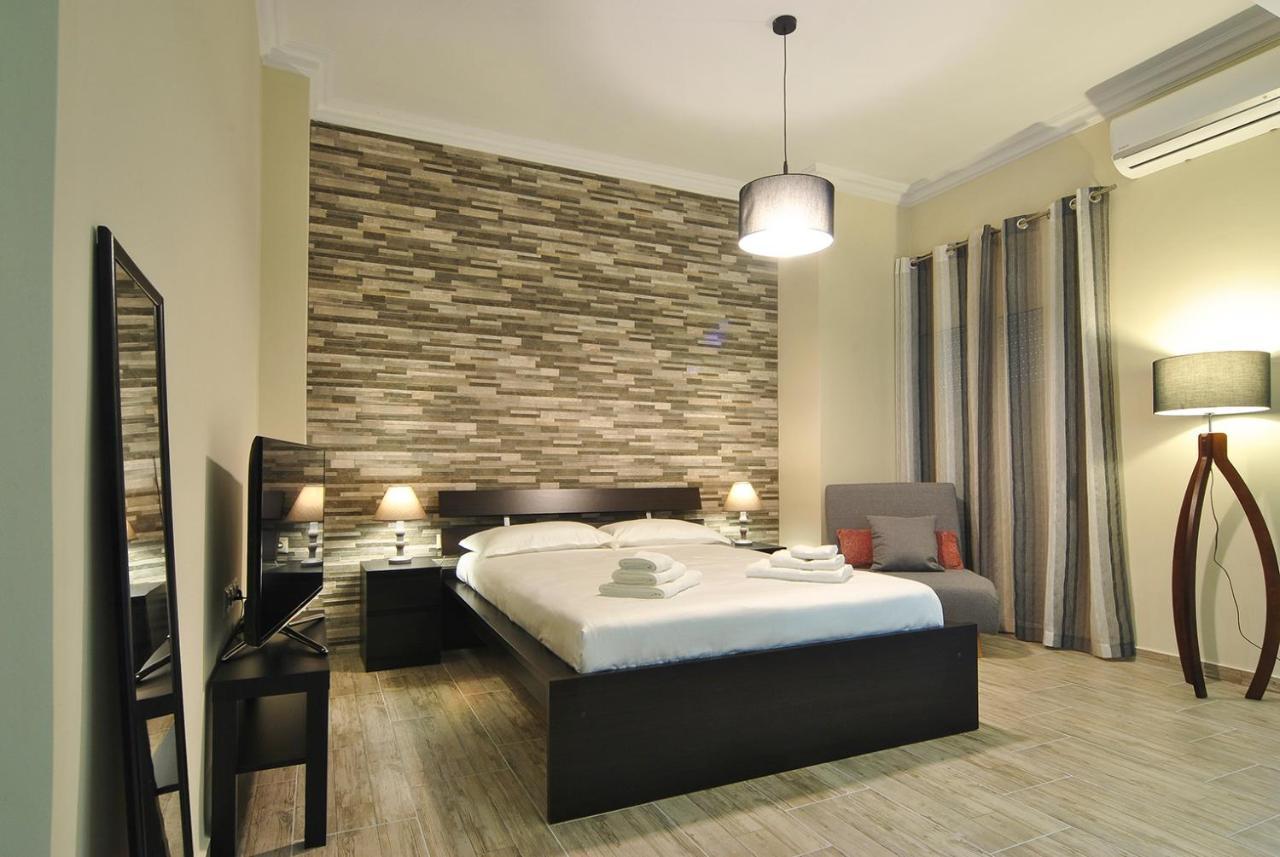 Studio 20 Patras Buitenkant foto