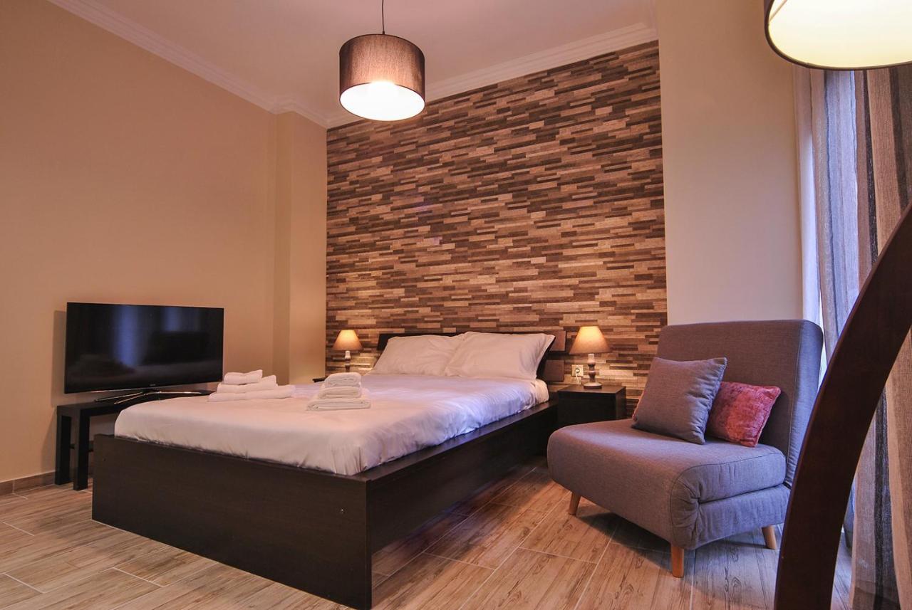 Studio 20 Patras Buitenkant foto
